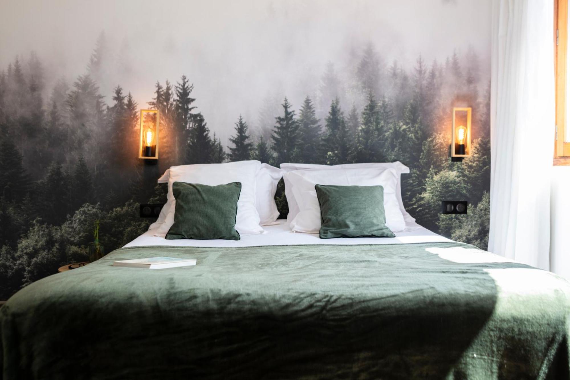 Hotel Restaurant Les Glycines Vieille-Brioude Номер фото